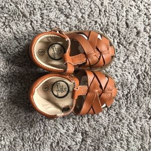 Brown Closed Toed Toddler Sandal Size 5